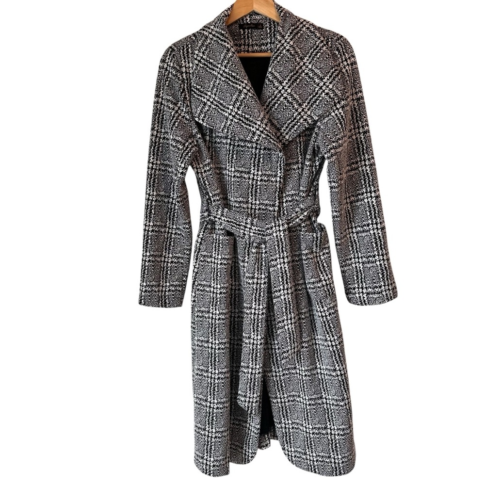 Elegant Black and White Notch Collar Belted Wrap Coat, Sugar Rain, Medium